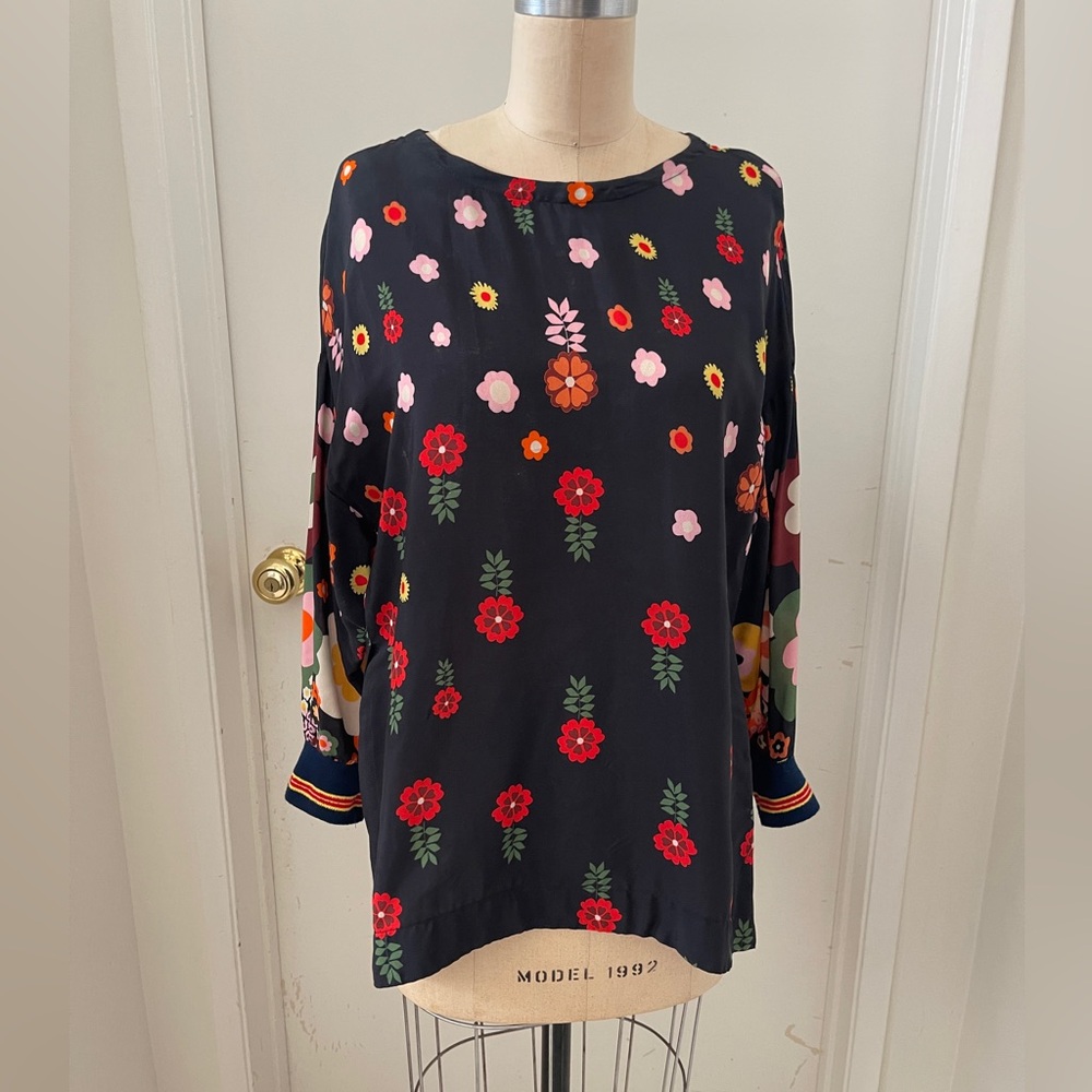 Warm NY floral 3/4 sleeve blouse 3